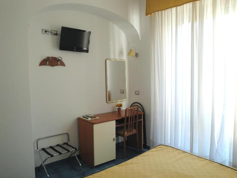 Bed & Breakfast Meuble Casa Mannini 3*