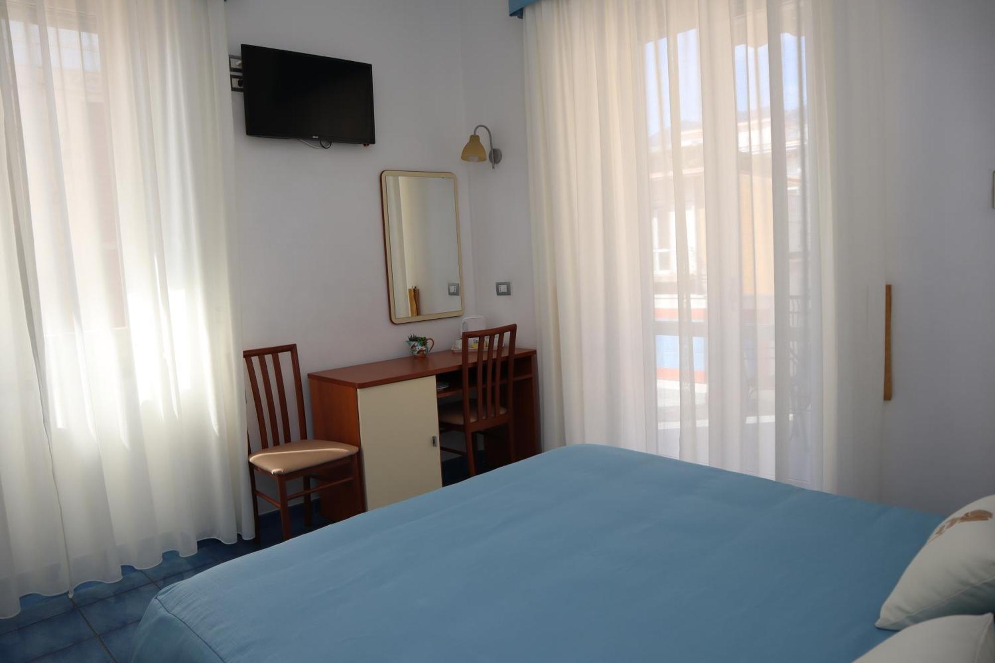 Bed & Breakfast Meuble Casa Mannini 3*