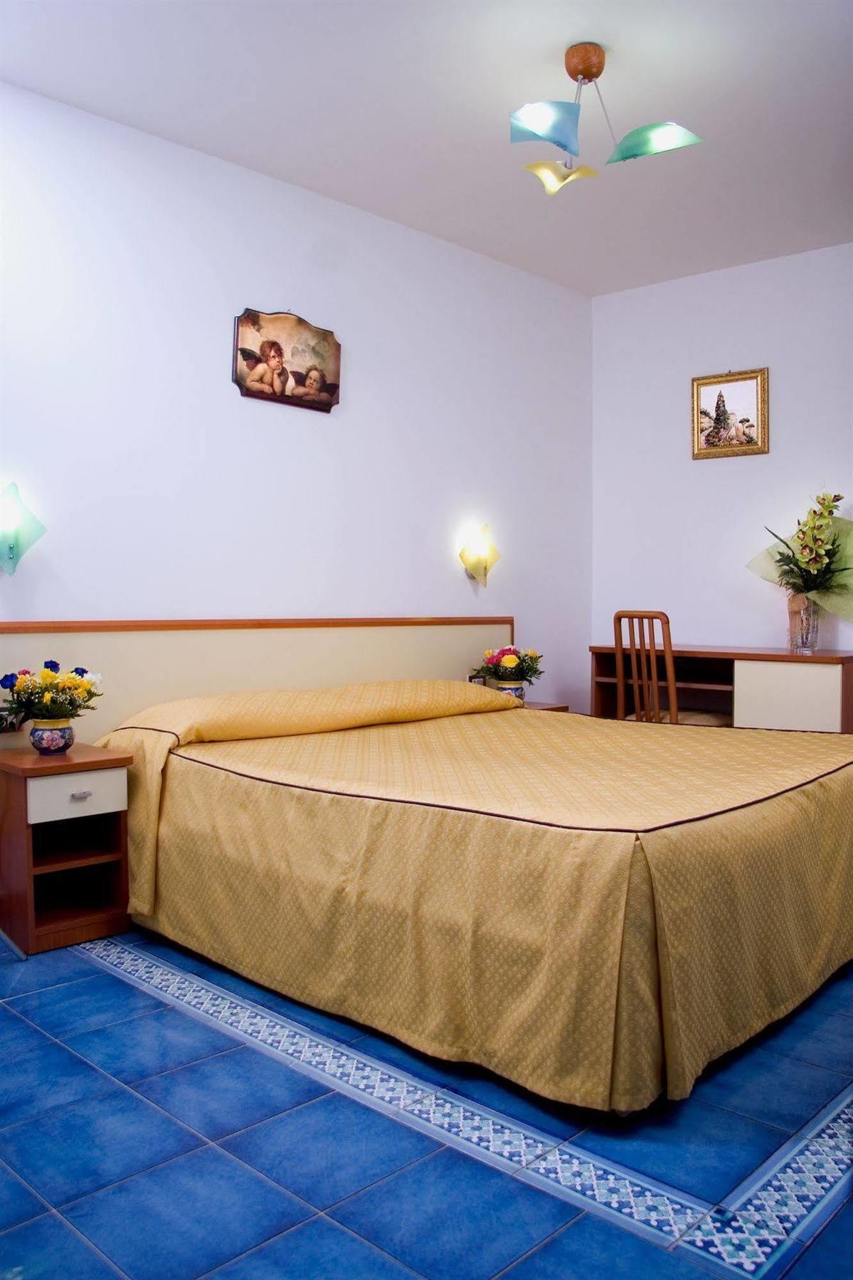 Meuble Casa Mannini Bed & Breakfast 3*