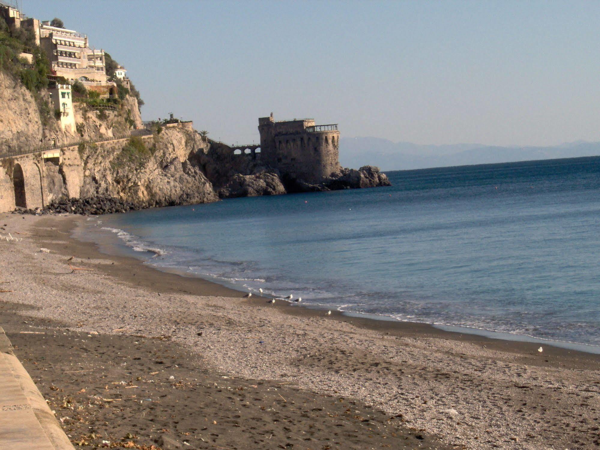 Bed & Breakfast Meuble Casa Mannini 3*