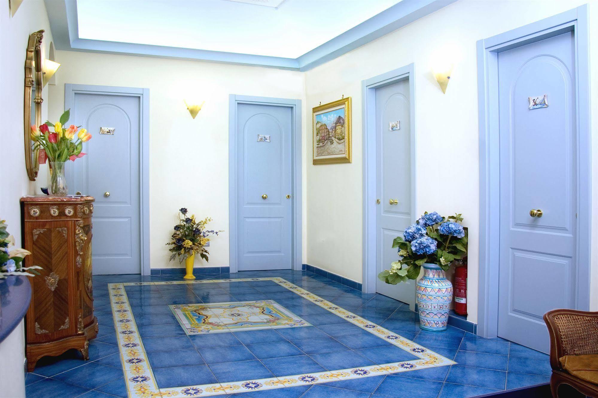 Meuble Casa Mannini Bed & Breakfast 3*